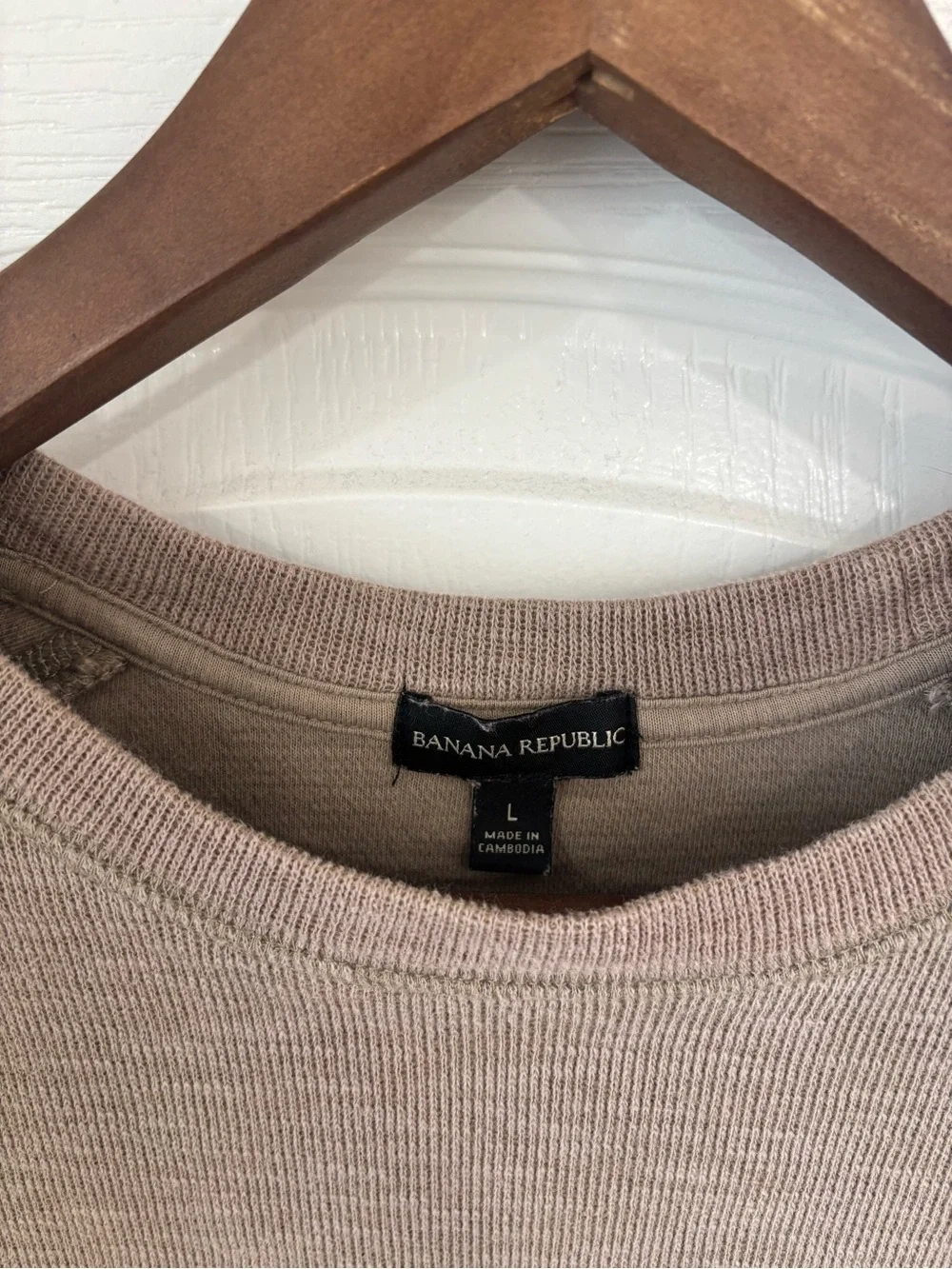 Banana Republic Men's Double Knit Long-Sleeve Crew-Neck Shirt